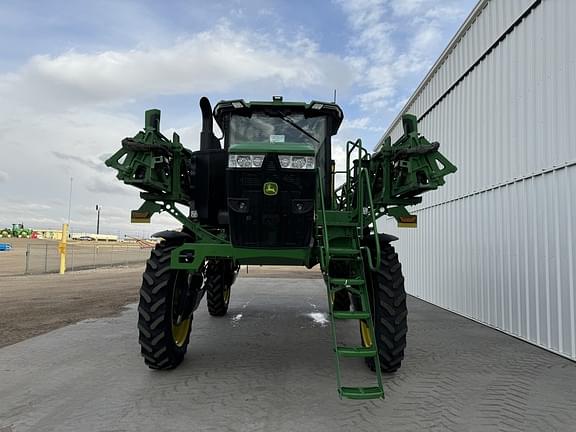 Image of John Deere 410R equipment image 3