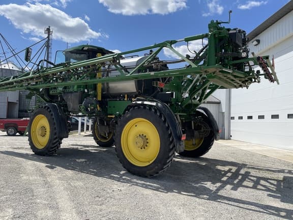 Image of John Deere 410R equipment image 3