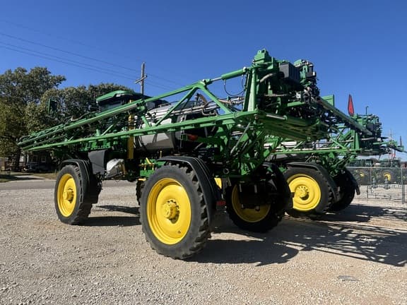 Image of John Deere 410R equipment image 4