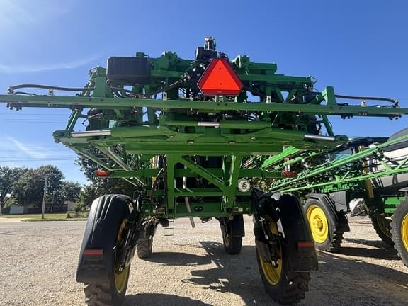 Image of John Deere 410R equipment image 4