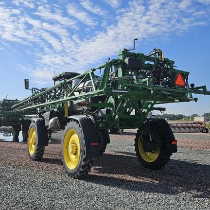 Image of John Deere 410R equipment image 4