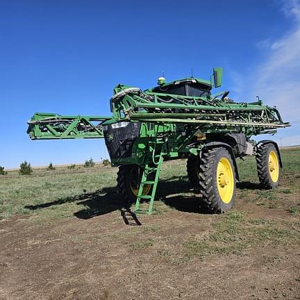 Image of John Deere 410R Primary image