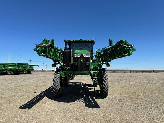 Image of John Deere 410R equipment image 3