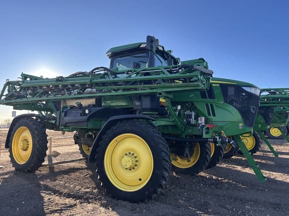 Image of John Deere 410R equipment image 3