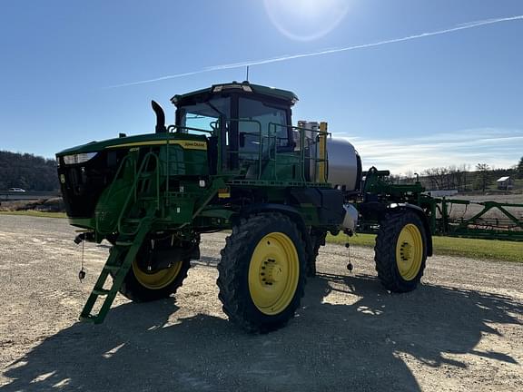 Image of John Deere 410R equipment image 1