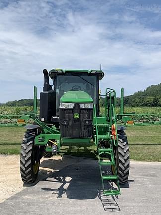 Image of John Deere 410R equipment image 3