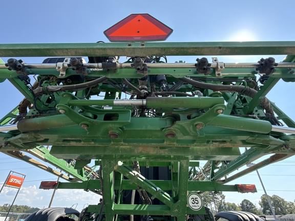 Image of John Deere 410R equipment image 2