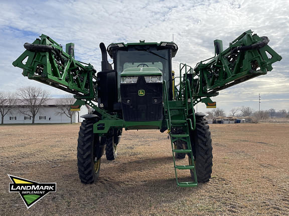 Image of John Deere 410R equipment image 1