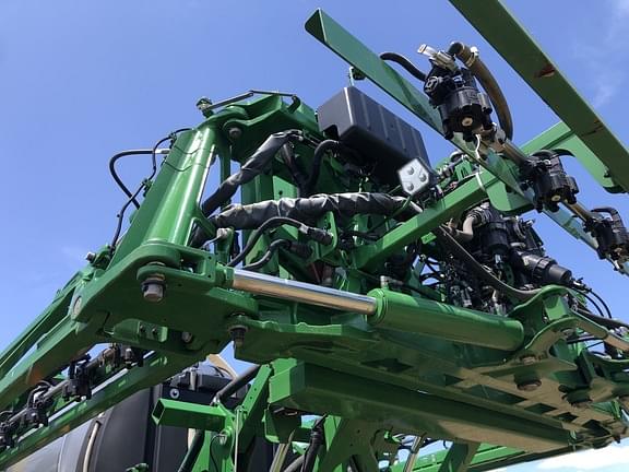 Main image John Deere 410R 19