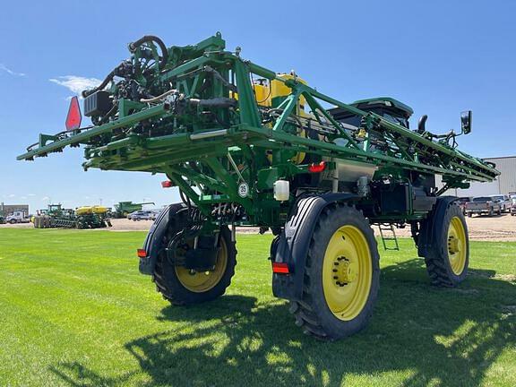 Image of John Deere 410R equipment image 4