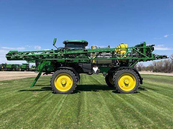 Image of John Deere 410R equipment image 1