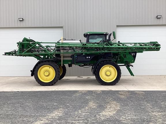 Image of John Deere 410R equipment image 4