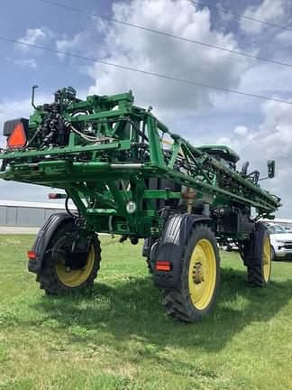 Image of John Deere 410R equipment image 2