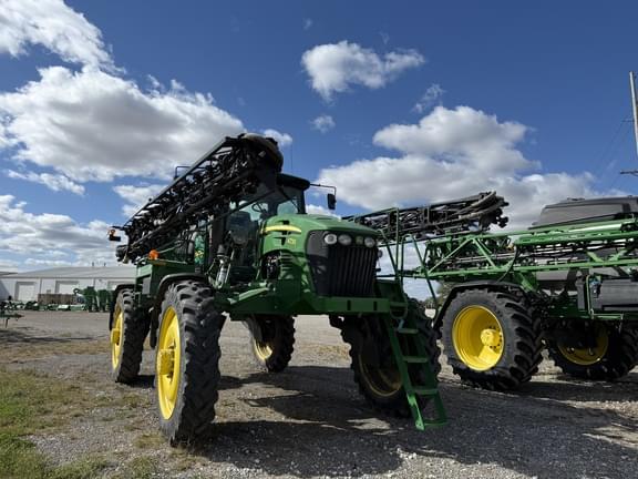Image of John Deere 410R equipment image 2