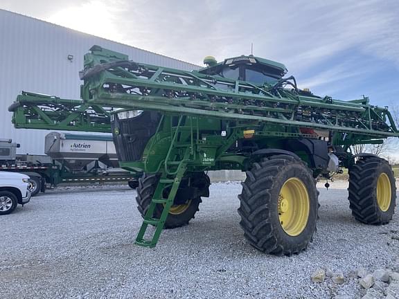 Image of John Deere 410R Primary image