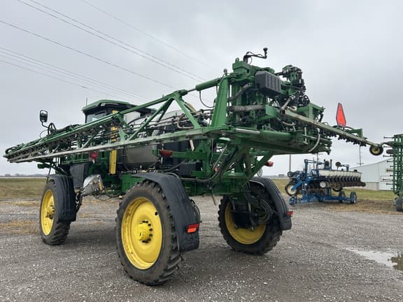 Image of John Deere 410R equipment image 2