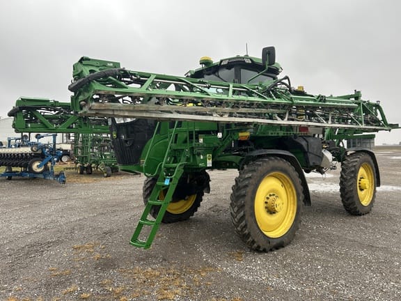 2022 John Deere 410R Equipment Image0