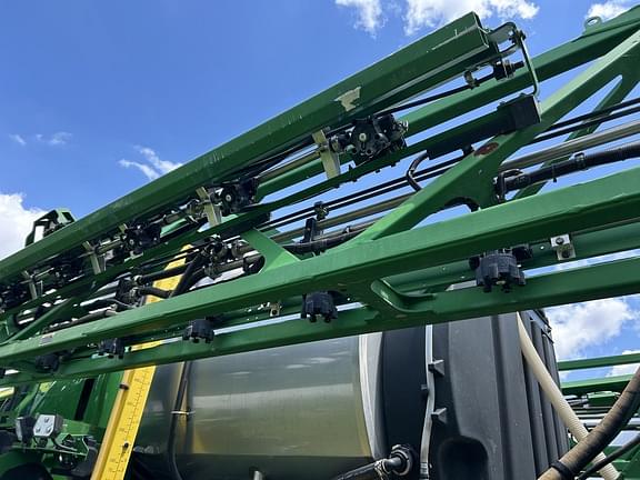 Image of John Deere 410R equipment image 3