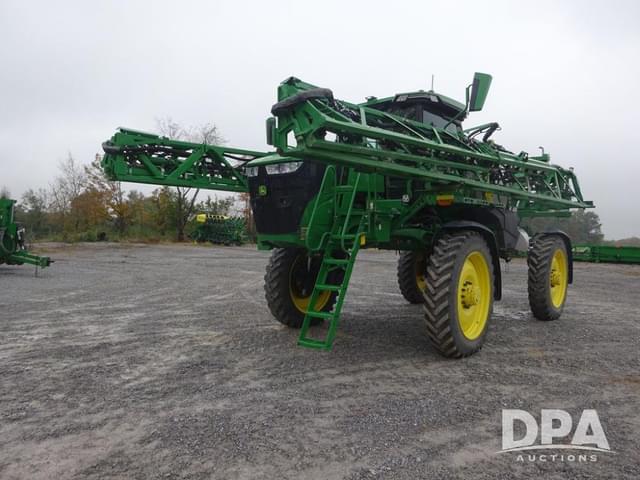 Image of John Deere 410R equipment image 1