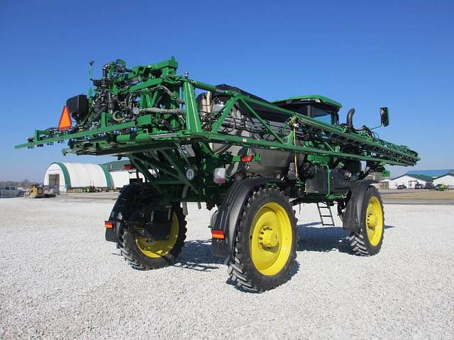 Image of John Deere 412R equipment image 1