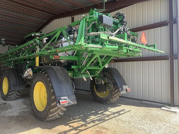 Image of John Deere 412R equipment image 2
