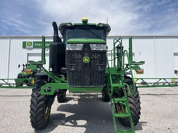 Image of John Deere 412R equipment image 1