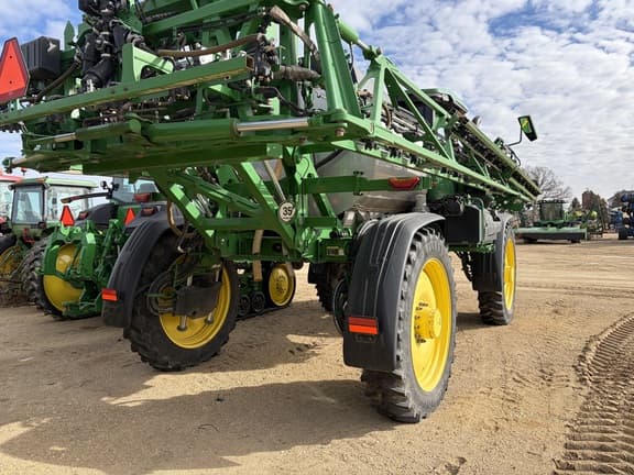 Image of John Deere 412R equipment image 2