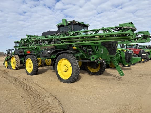 Image of John Deere 412R Primary image