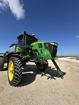 Image of John Deere 412R Primary image