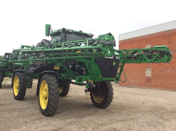 Main image John Deere 412R