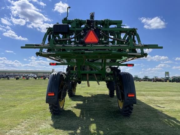 Image of John Deere 412R equipment image 3