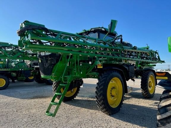 Main image John Deere 412R