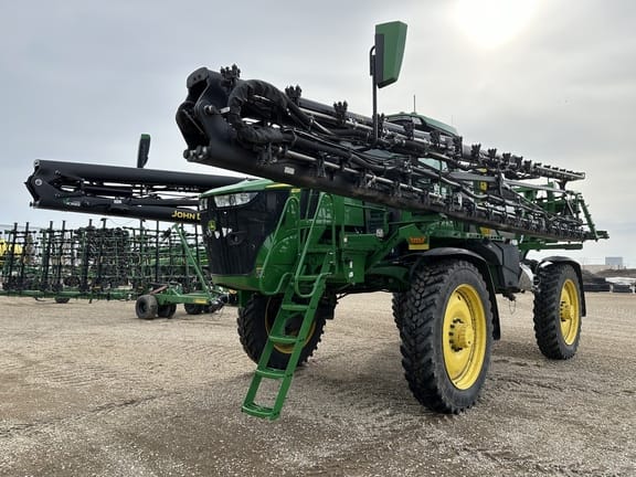 Main image John Deere 412R