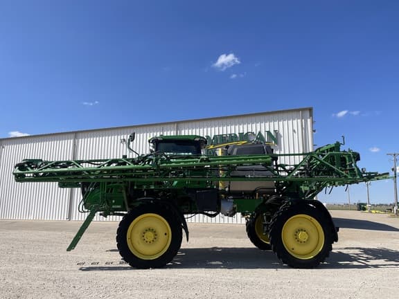 Image of John Deere 412R equipment image 1