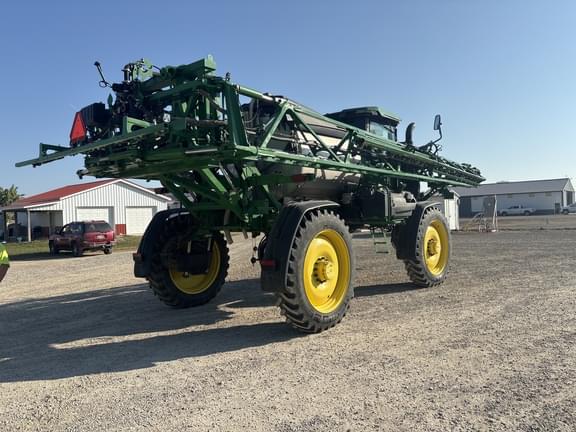 Image of John Deere 412R equipment image 1