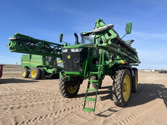 2022 John Deere 412R Equipment Image0