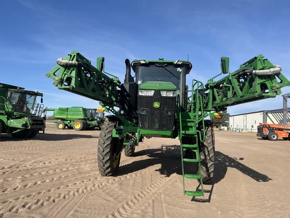 Image of John Deere 412R equipment image 1