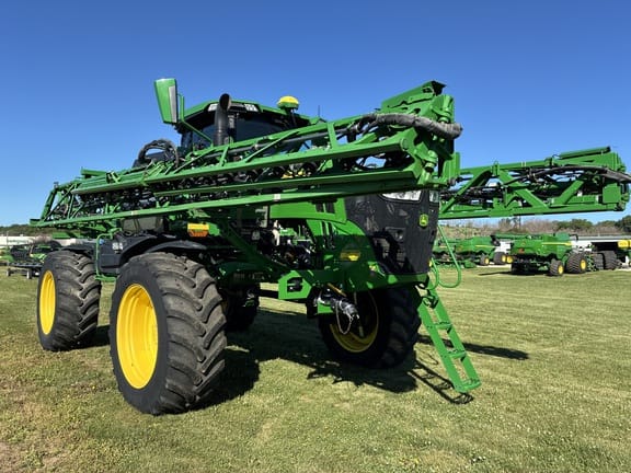 2022 John Deere 412R Equipment Image0