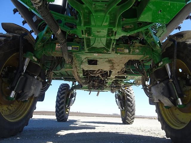 Image of John Deere 412R equipment image 2