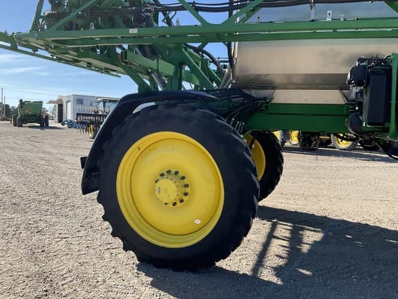 Image of John Deere 412R equipment image 2