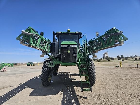 Image of John Deere 412R equipment image 2