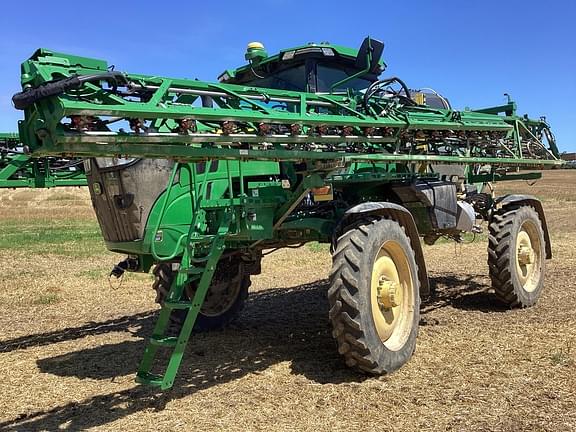 Image of John Deere 412R equipment image 2