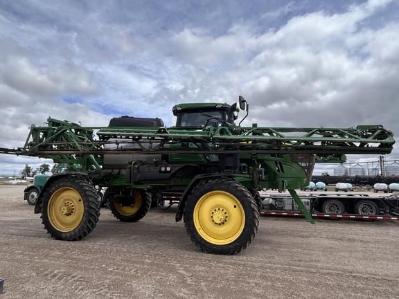 Image of John Deere 412R equipment image 1