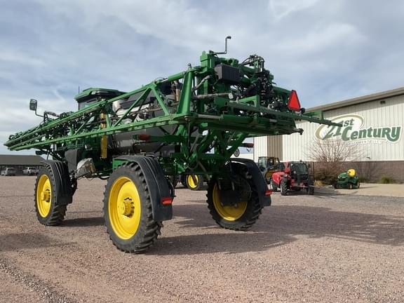 Image of John Deere 412R equipment image 1