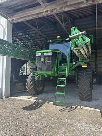 Image of John Deere 412R equipment image 1