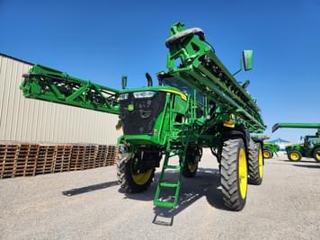 Main image John Deere 412R