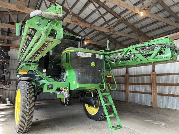 Main image John Deere 412R