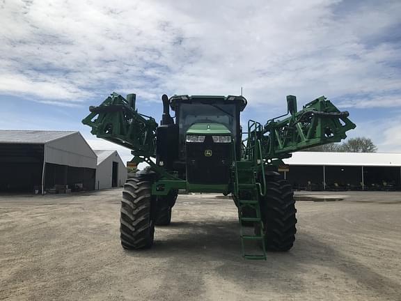 Image of John Deere 412R equipment image 1