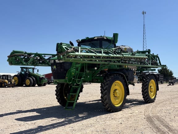 2022 John Deere 412R Equipment Image0