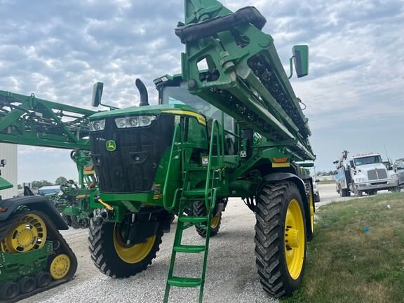 Main image John Deere 412R